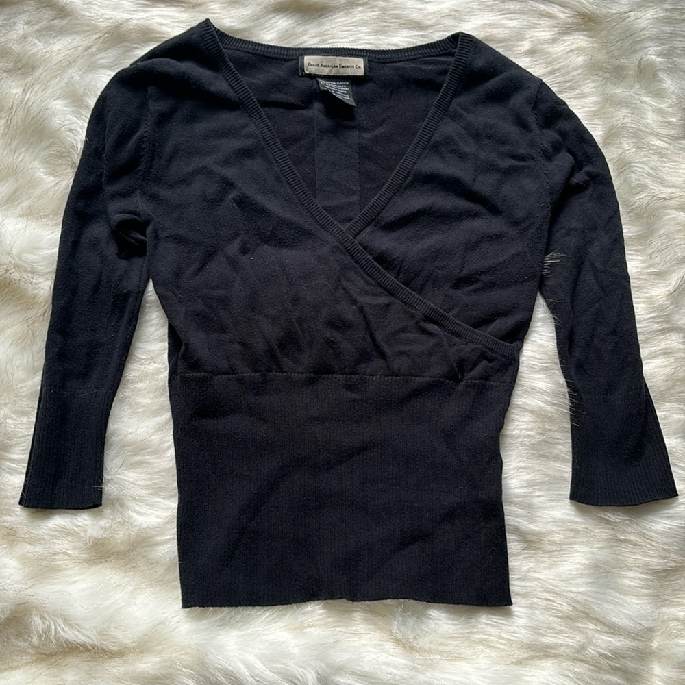 Great American sweater. Size junior large.